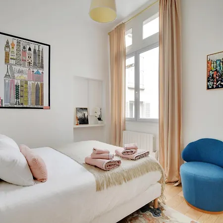 Luxury Paris, Paisible, 2 Chambres, Toute Commodites