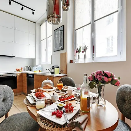 Apartament Luxury Paris, Paisible, 2 Chambres, Toute Commodites Paryż