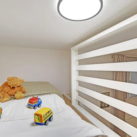 Luxury Paris, Paisible, 2 Chambres, Toute Commodites Paris