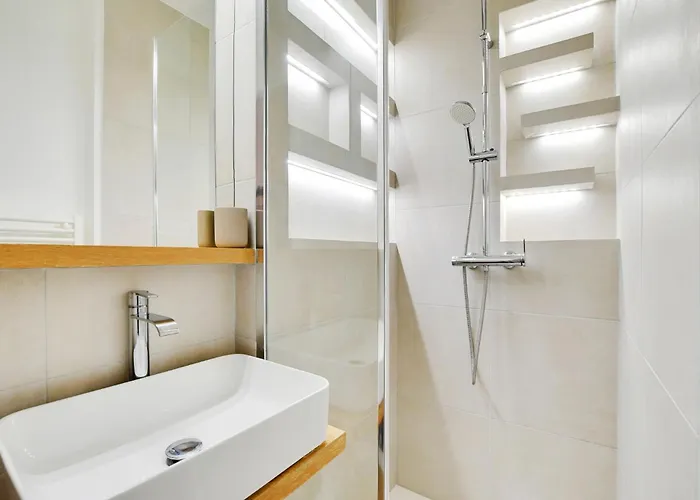 Apartment Luxury Paris, Paisible, 2 Chambres, Toute Commodites Paris